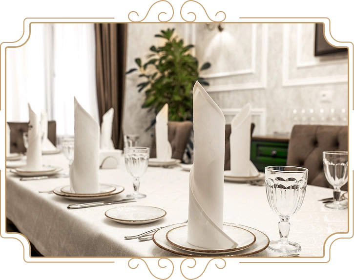 Linens & Table Coverings